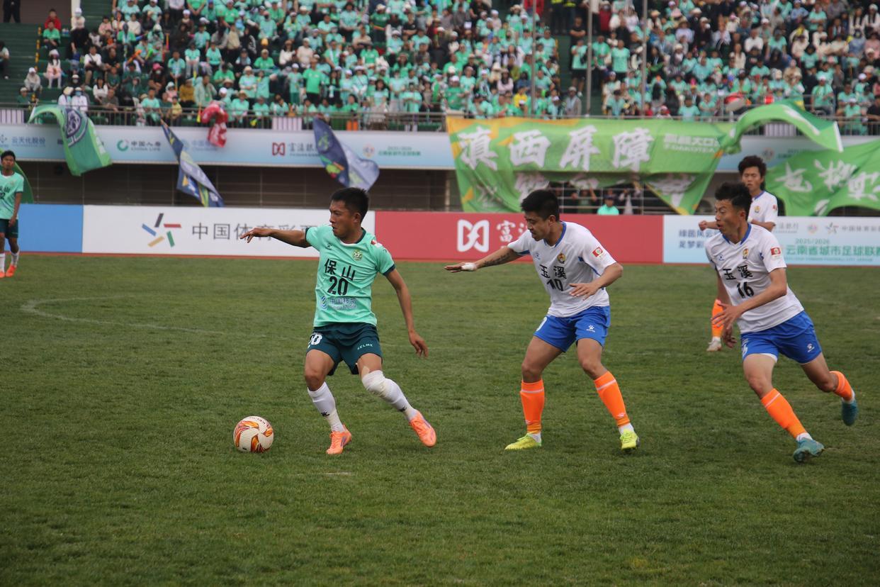 星空体育官网-滇超联赛第七轮保山队主场1:4不敌玉溪队
